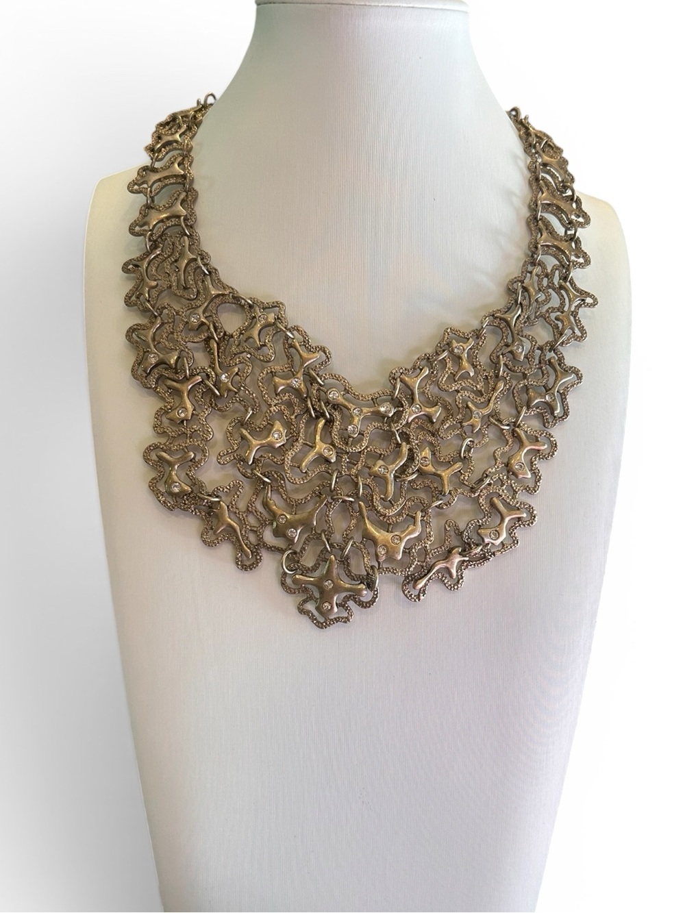 Vintage Gold-Tone Lacework Bib Necklace